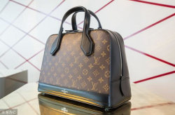 奢侈品 lv路易威登,LV路易威登的传奇魅力与时尚传承