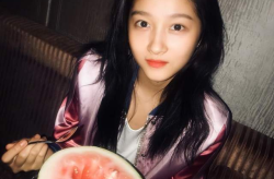 娱乐吃瓜酱拍照视频,揭秘幕后拍照视频的趣味瞬间